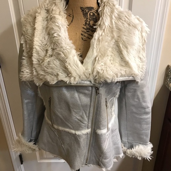INC International Concepts Jackets & Blazers - 🧥INC Silver Fur Jacket